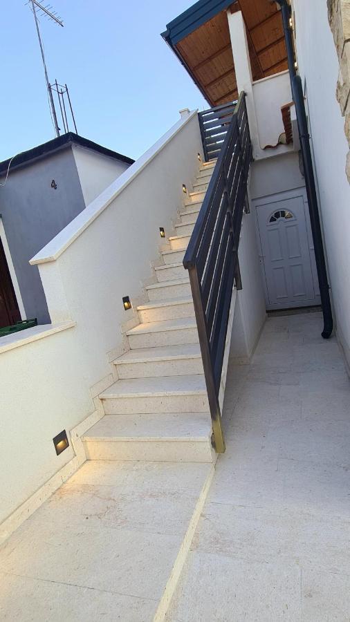 Family Oasis Apartment Zukve Vrsi Luaran gambar